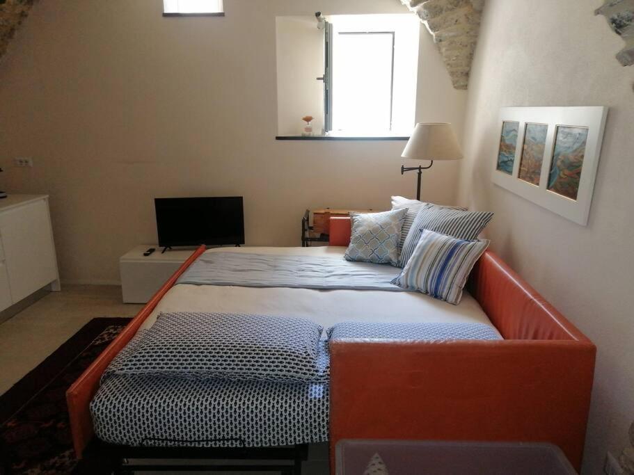 Studio Pietra E Charme Diano San Pietro Экстерьер фото