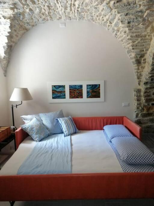 Studio Pietra E Charme Diano San Pietro Экстерьер фото
